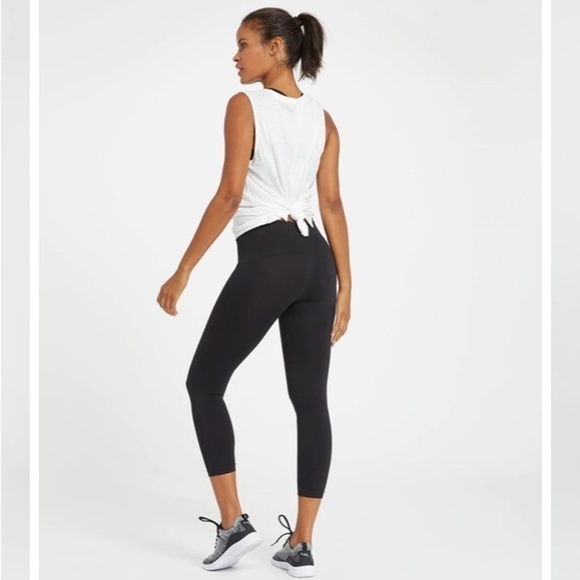 SPANX Look At Me Now Crop Leggings Black 1X Plus Size Everyday Elevated Basic - Picture 14 of 16